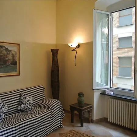 La Casa Di Vale Apartment *